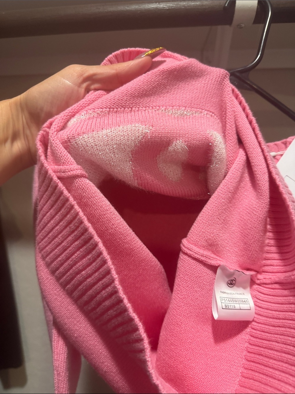 CHANEL Pink Crewneck Knit Sweater - Picture 3 of 12